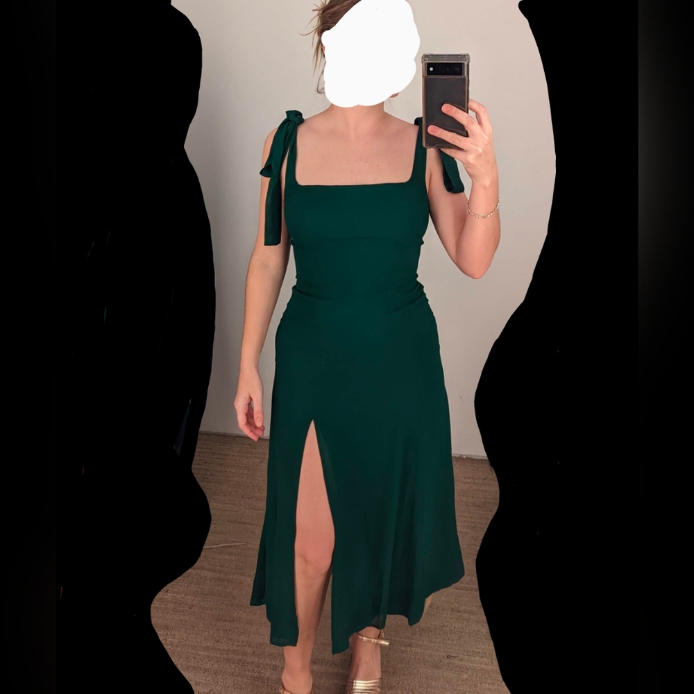 Reformation Twilight Dress in Green - Picture 4 of 10